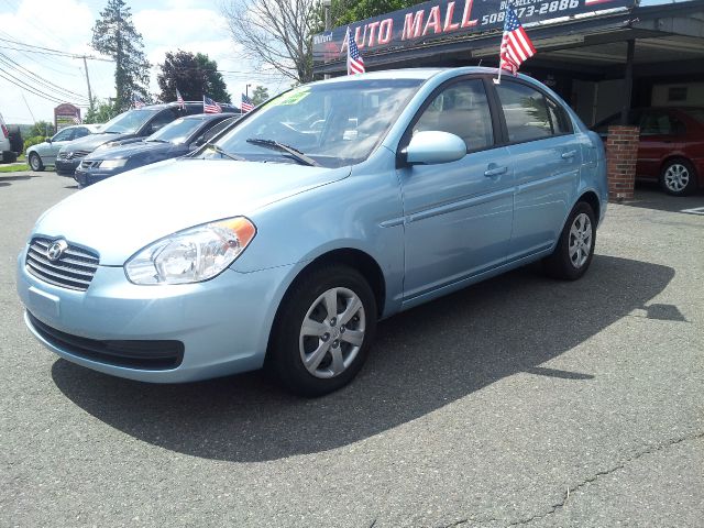Hyundai Accent 2009 photo 1