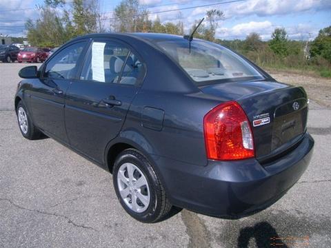 Hyundai Accent 2009 photo 1