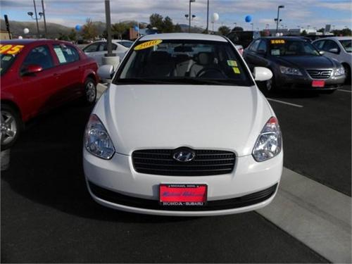 Hyundai Accent 2009 photo 1