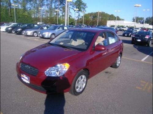 Hyundai Accent 2009 photo 2
