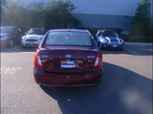Hyundai Accent 2009 photo 5