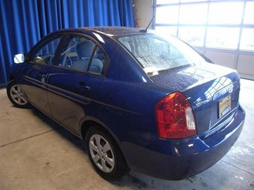 Hyundai Accent 2010 photo 5
