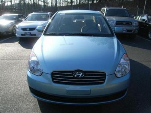 Hyundai Accent 2010 photo 1