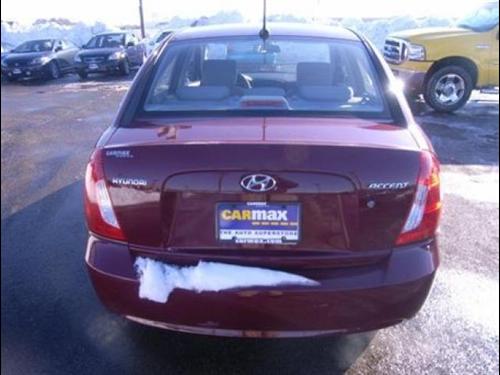 Hyundai Accent 2010 photo 4