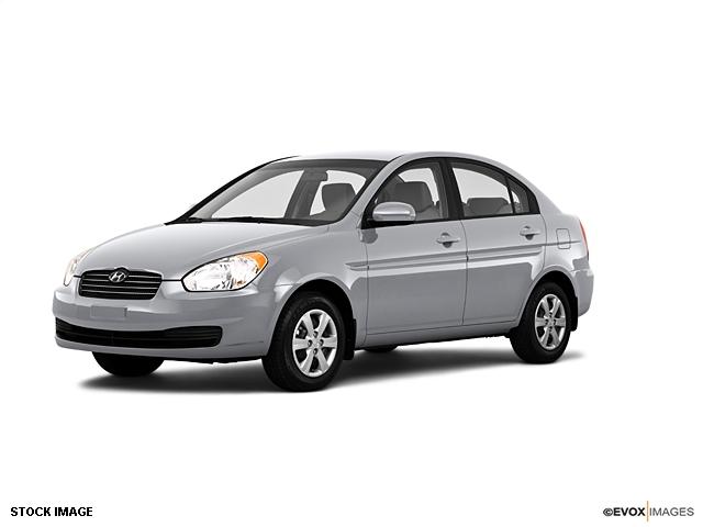 Hyundai Accent 2010 photo 2