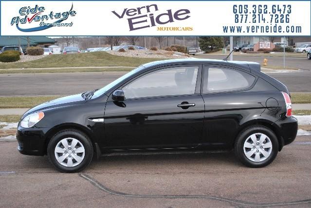 Hyundai Accent XLS Hatchback