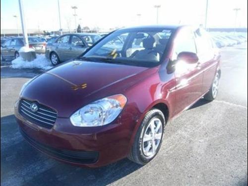 Hyundai Accent 2010 photo 2