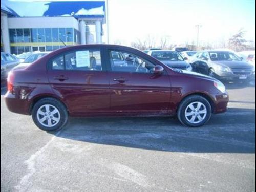 Hyundai Accent 2010 photo 3