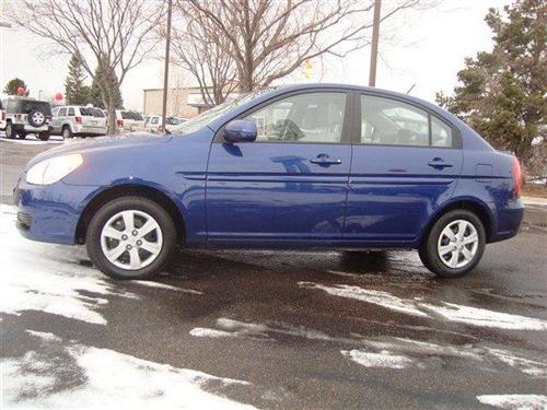 Hyundai Accent 2010 photo 1