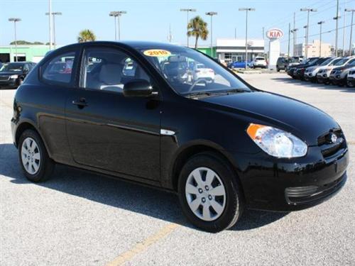 Hyundai Accent 2010 photo 1