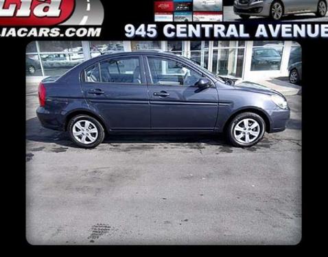 Hyundai Accent 2010 photo 4