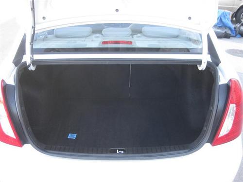 Hyundai Accent 2010 photo 3