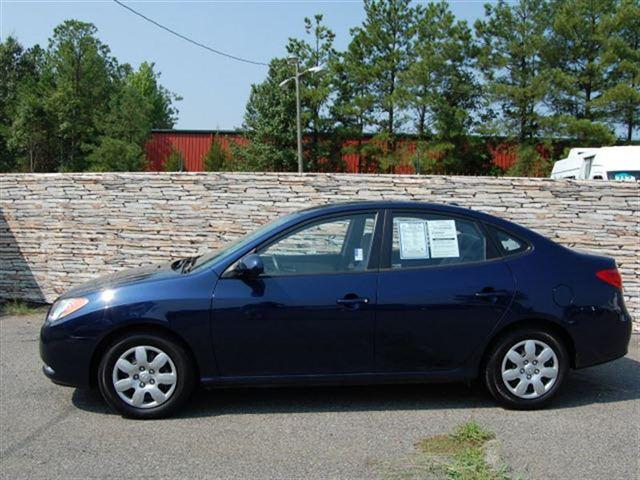 Hyundai Accent 2010 photo 1
