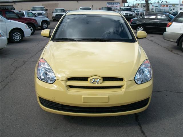 Hyundai Accent 2010 photo 5