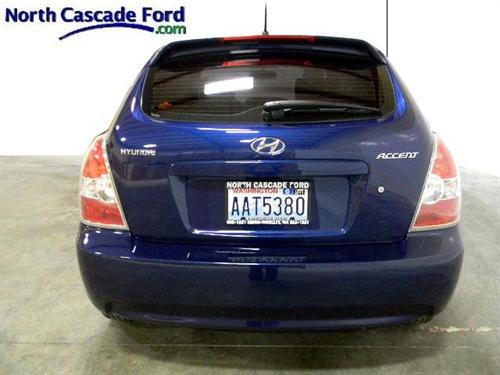 Hyundai Accent 2010 photo 3