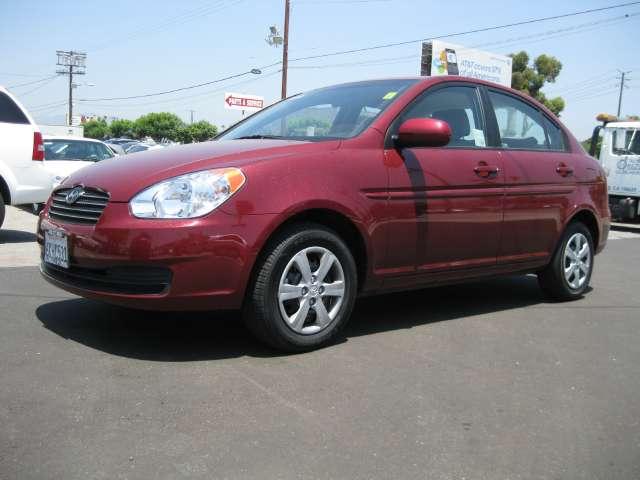 Hyundai Accent FWD 4dr Sport Sedan
