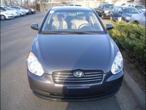 Hyundai Accent 2010 photo 1