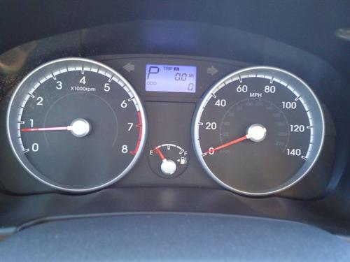 Hyundai Accent 2010 photo 5