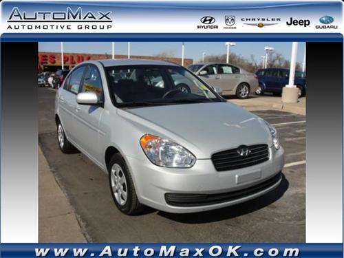 Hyundai Accent 2010 photo 1