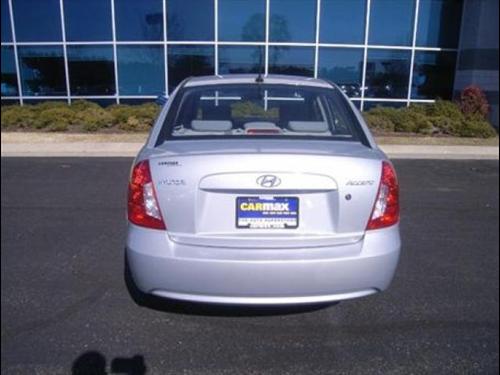 Hyundai Accent 2010 photo 5