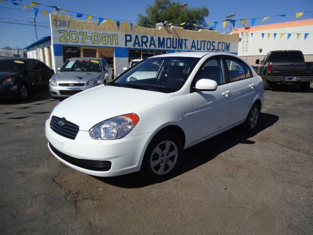 Hyundai Accent 2010 photo 1