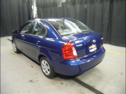Hyundai Accent 2010 photo 5