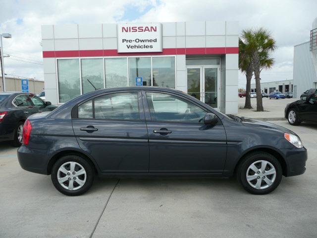 Hyundai Accent FWD 4dr Sport Sedan