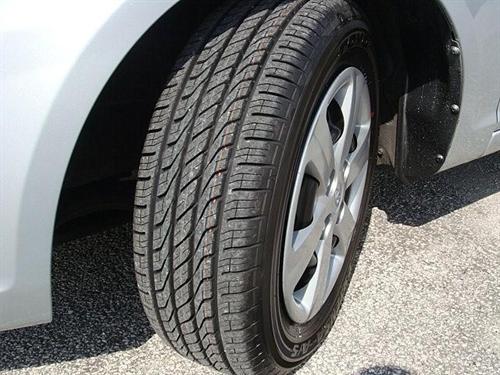 Hyundai Accent 2010 photo 5