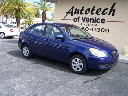 Hyundai Accent 2010 photo 3