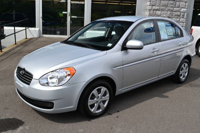 Hyundai Accent ST Sport SLT TRX4 Off Road Laramie Sedan