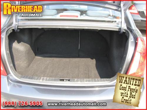 Hyundai Accent 2010 photo 4