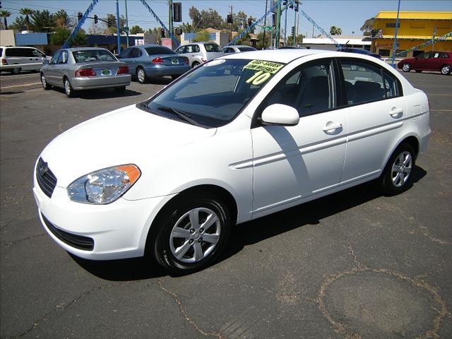 Hyundai Accent Unknown Sedan