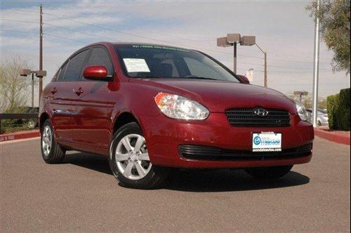 Hyundai Accent 2010 photo 1