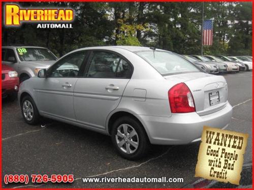 Hyundai Accent 2010 photo 1