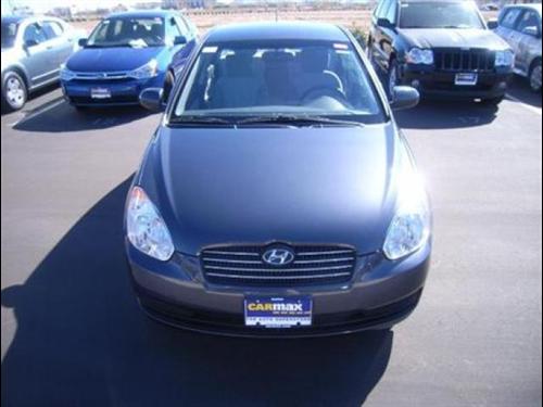 Hyundai Accent 2010 photo 1