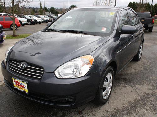 Hyundai Accent 2010 photo 1