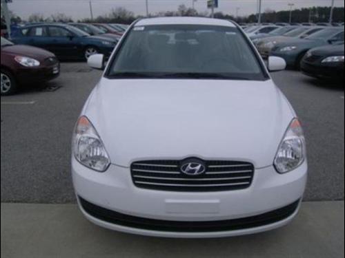 Hyundai Accent 2010 photo 1