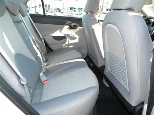 Hyundai Accent 2010 photo 4