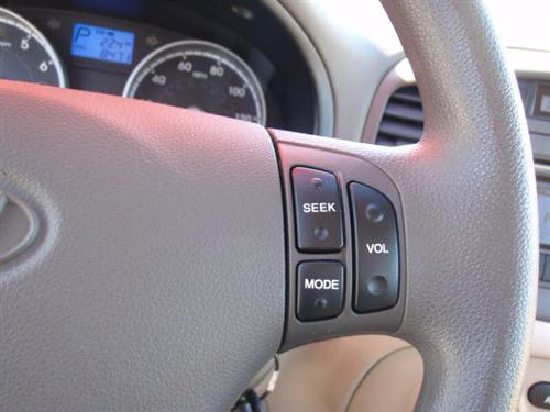 Hyundai Accent 2010 photo 2