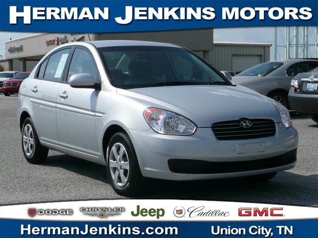 Hyundai Accent FWD 4dr Sport Sedan