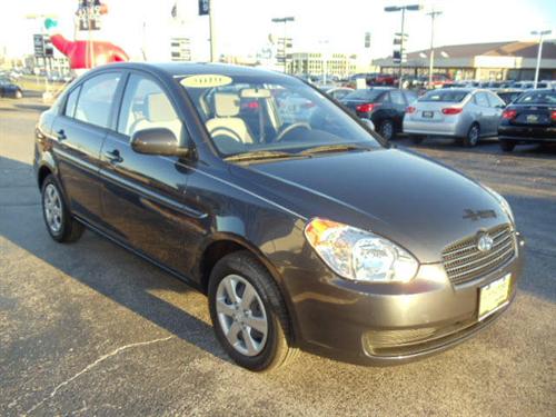 Hyundai Accent 2010 photo 1