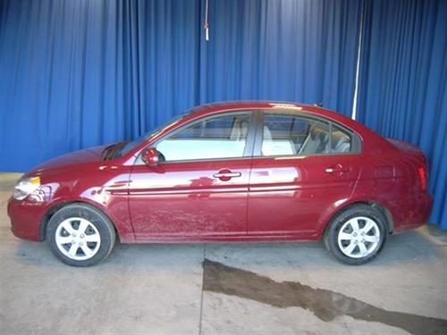 Hyundai Accent 2010 photo 2