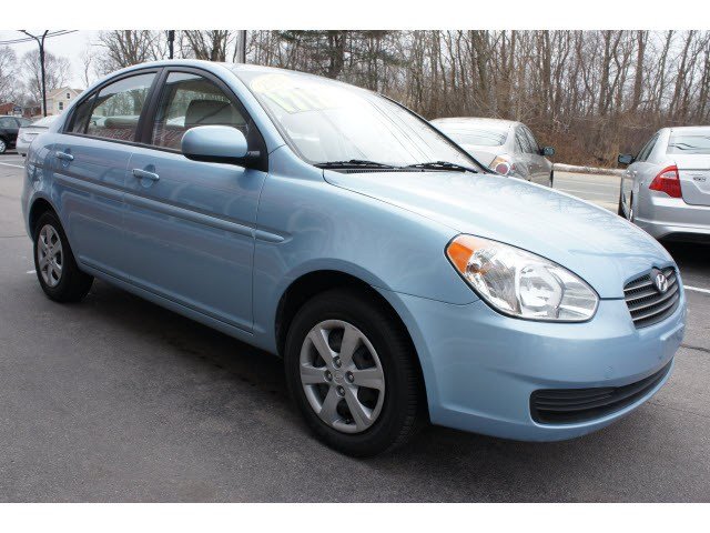 Hyundai Accent 2011 photo 4