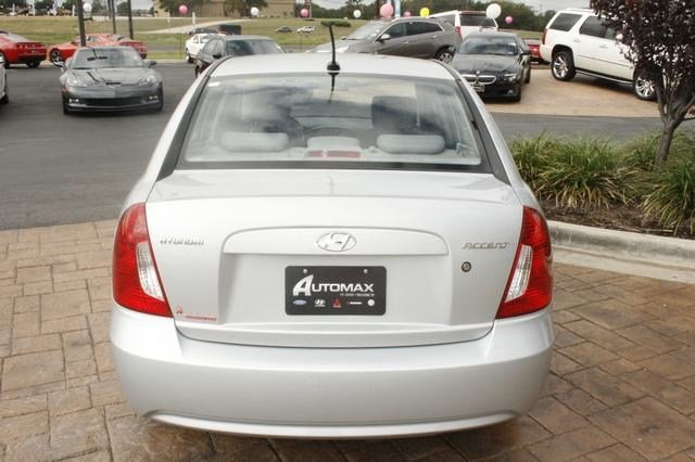 Hyundai Accent FWD 4dr Sport Unspecified