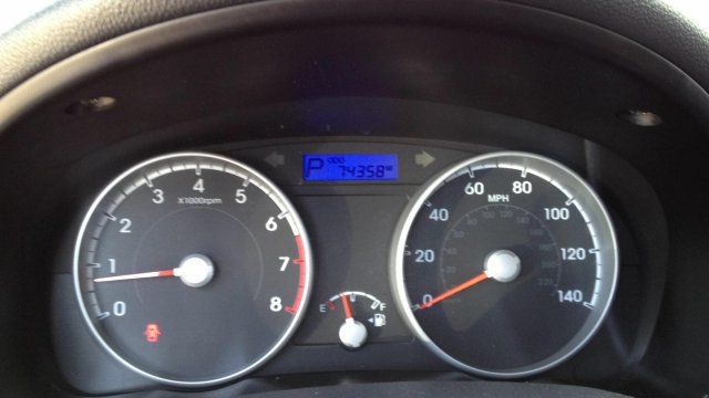 Hyundai Accent 2011 photo 1