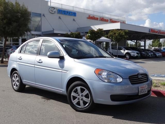 Hyundai Accent 2011 photo 3