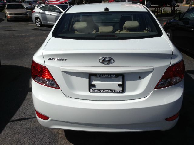 Hyundai Accent ST Sport SLT TRX4 Off Road Laramie Sedan