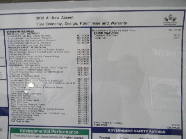 Hyundai Accent 2012 photo 1