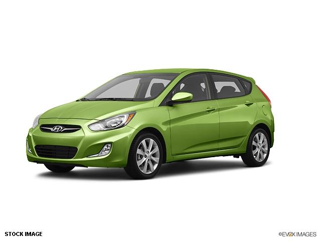 Hyundai Accent 2012 photo 4