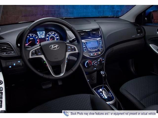 Hyundai Accent 2013 photo 2